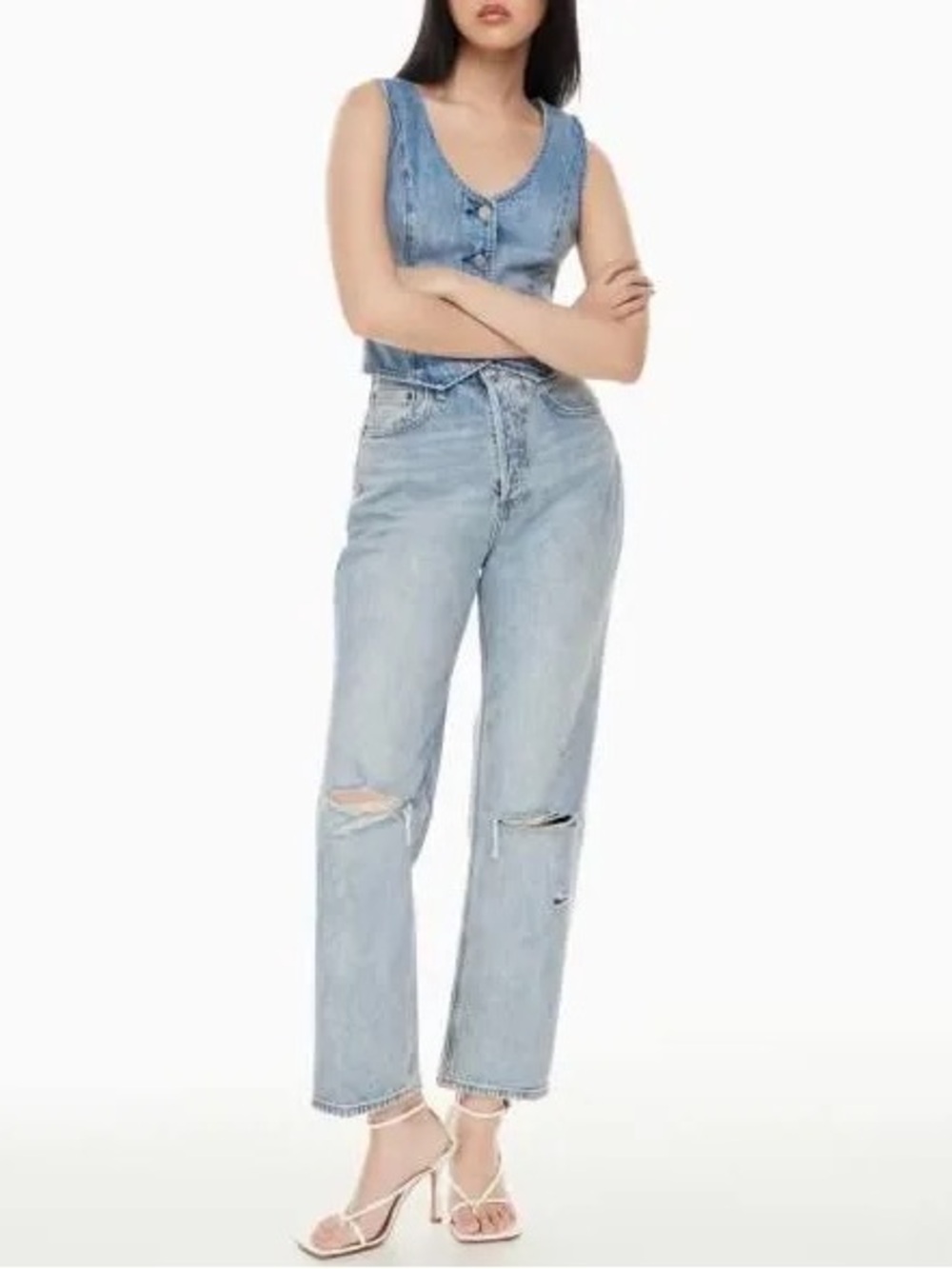 DENIM FORUM Bonet High Rise Loose Jean Light Denim Distressed Button Fly